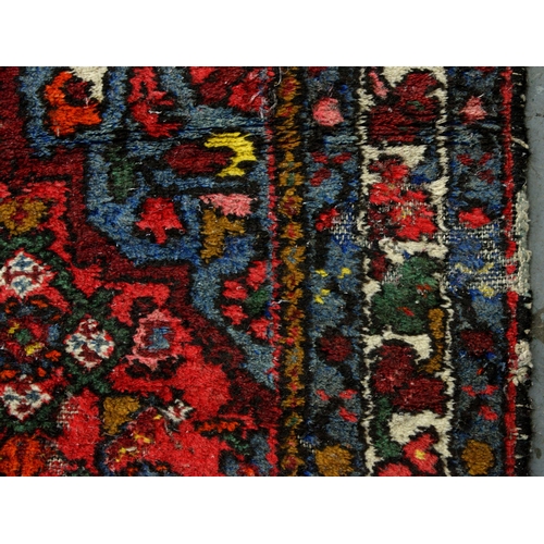 1250 - Three antique rugs, 140 x 190cm, 100 x 150cm and 128 x 200cm