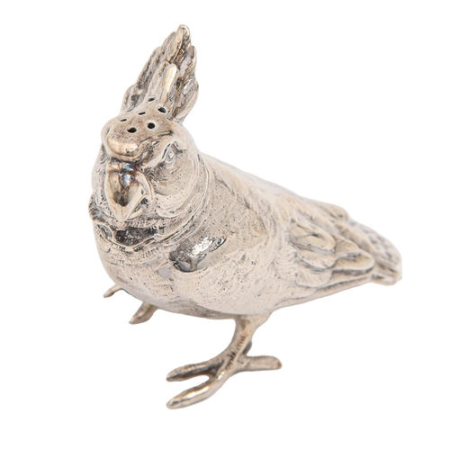 439 - A Victorian silver crested cockatoo novelty pepperette, the head forming the cover, 75mm h, by James... 