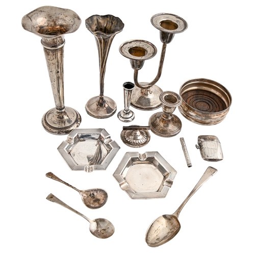 491 - A group of silver articles, George V - Elizabeth II, to include a pair of hexagonal ashtrays, vesta ... 