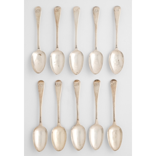 504 - A set of ten George IV silver teaspoons, Old English pattern, by William Chawner, London 1827, 6ozs ... 