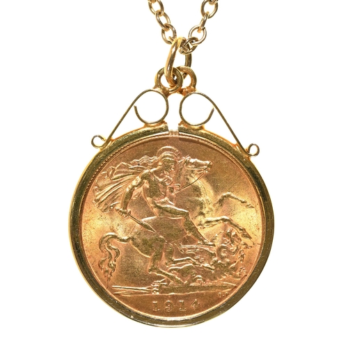 58 - Gold coin. Half sovereign 1914, in 9ct gold pendant on gold necklet, 7.5g