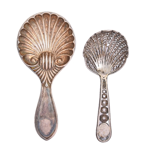 85 - A George V silver caddy spoon,  with fluted shell bowl and pointed handle, by Henry Williamson Ltd, ... 