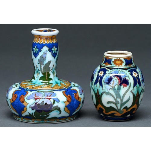 777 - Two Gouda art pottery inkwells and covers, miniature vase and a jar, first half 20th c, vase 10cm h,... 