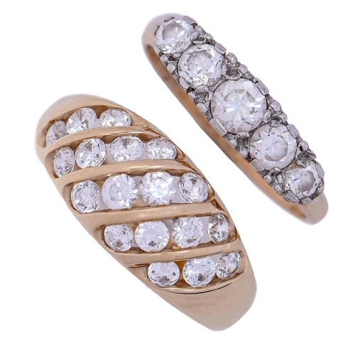41 - Two white stone rings, in 14ct gold, 5.7g, size M and P