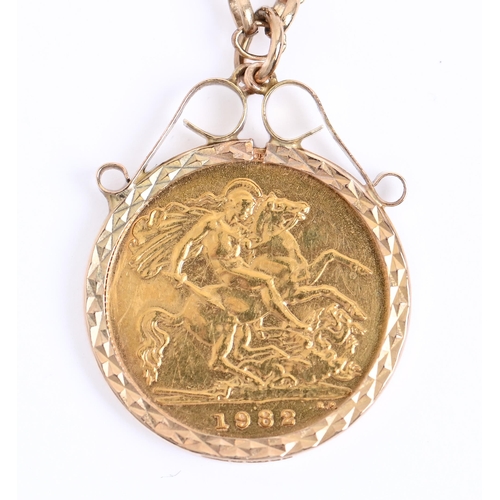 9 - Gold coin. Half sovereign 1982, mounted in a 9ct gold pendant, on 9ct gold necklet, 10.2g... 