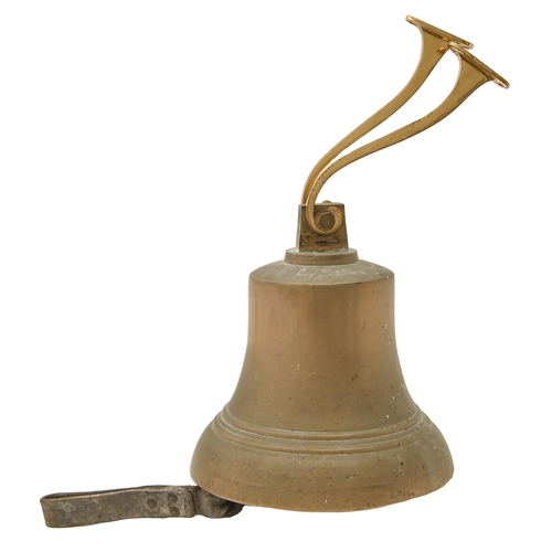 947 - London Fire Brigade. A bronze bell, second quarter 20th c, marked on crown L.F.B., iron clapper, wit... 