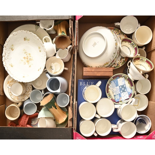 1162 - Miscellaneous ceramics, including Mintons and A E Gray & Co tea and dinner wares, etc... 