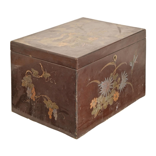 527 - A Japanese brown lacquer table-top box, Taishō/Shōwa period, 18.5cm h, a pair of Chinese softwo... 