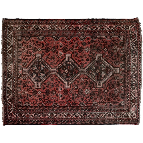 859 - A red rug