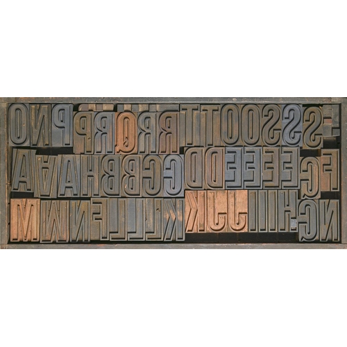 1320 - British Letterpress Printing. A case of wood type, (woodletter) first half 20th c, including 'A' wit... 