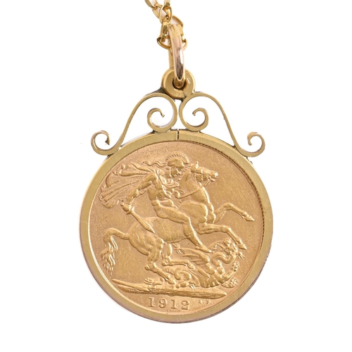 54 - Gold coin. Sovereign 1912, in gold pendant marked 9ct, on 9ct gold necklet, 12.1g