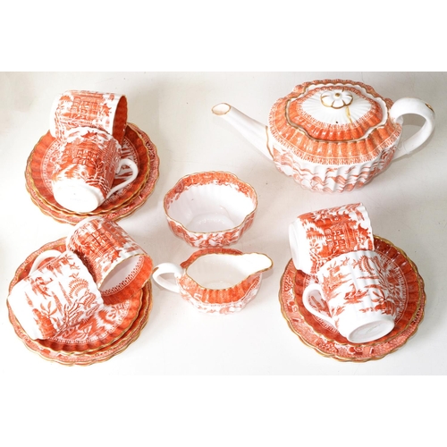 583 - A Copeland bone china red printed Willow pattern fluted tea service, late 19th c, teapot and cover 1... 