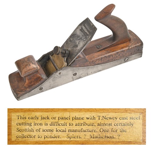 359 - An Acorn No 4 smoothing plane, wood box, a Stanley 13-05 plough plane and part set of cutters in pla... 