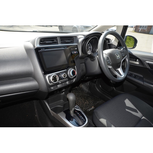 160 - Motor car. Honda Jazz SE 1-VTEC CVT five door hatchback, petrol, automatic, 4051 miles, grey, one ow... 