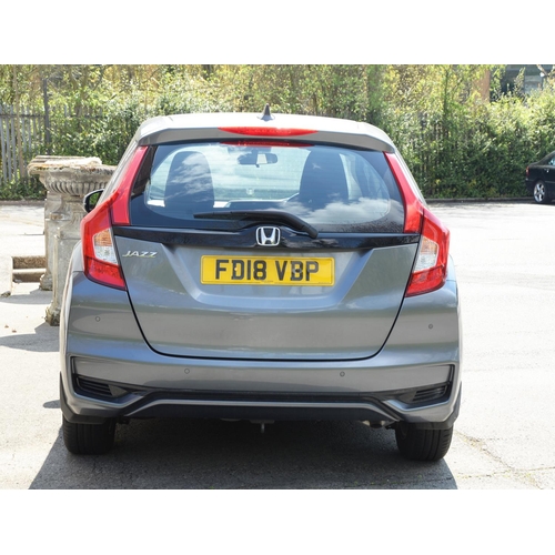 160 - Motor car. Honda Jazz SE 1-VTEC CVT five door hatchback, petrol, automatic, 4051 miles, grey, one ow... 