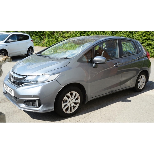 160 - Motor car. Honda Jazz SE 1-VTEC CVT five door hatchback, petrol, automatic, 4051 miles, grey, one ow... 