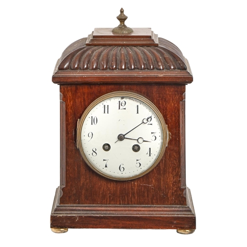 302 - A mahogany basket-topped mantle clock, early 20th c, with enamel dial and French gong striking movem... 