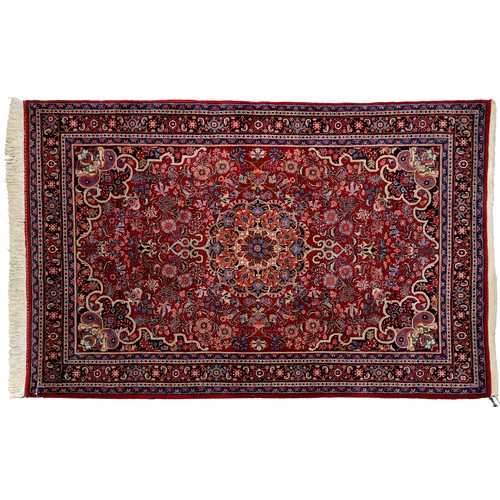 551 - A rug, 135 x 220cm