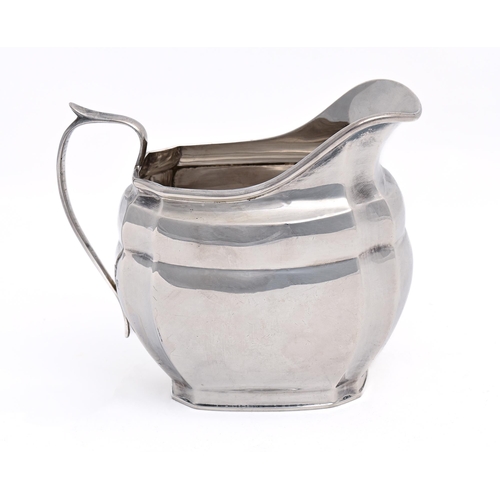 284 - A George VI silver cream jug, 98mm h, by S Blanckensee & Son Ltd, Chester 1939, 6ozs... 