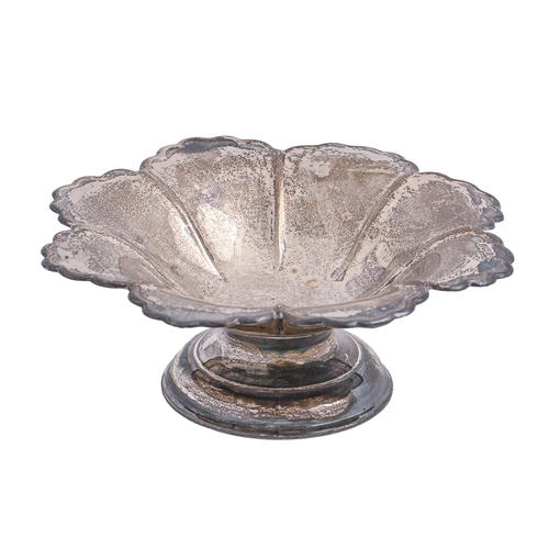 297 - A George V floriform silver fruit dish, domed foot, 18.5cm diam, by Atkin Brothers, Sheffield 1911, ... 