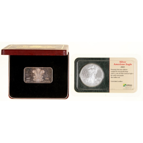 418 - Investiture of HRH The Prince of Wales. A fine silver commemorative ingot, 1969, 50mm l, cased, 3ozs... 