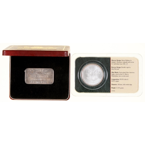 418 - Investiture of HRH The Prince of Wales. A fine silver commemorative ingot, 1969, 50mm l, cased, 3ozs... 