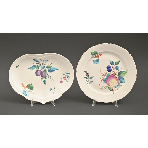 534 - A Derby kidney shaped dessert dish and a similar plate, c1790, outside decorated, boldly painted in ... 