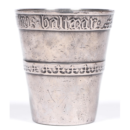 825 - A German beaker, Saxony, 17th c, with two raised bands of crosses and inscribed with the names of Sa... 