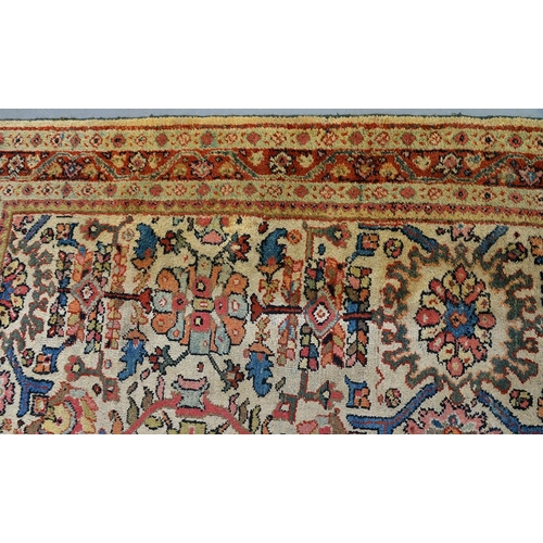 1281 - Two rugs, 133 x 203cm and 220 x 315cm