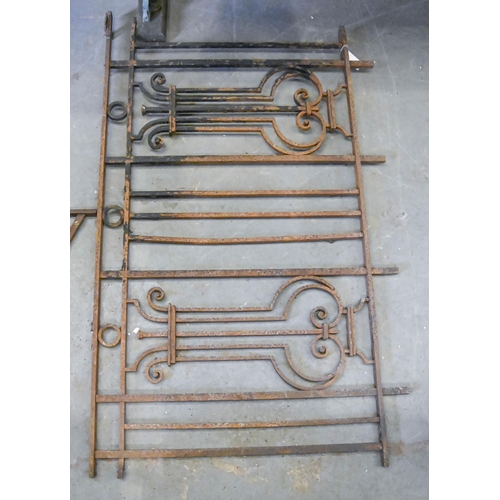 1376 - Two Edwardian wrought iron railings,  one sloping for use on garden steps, 58cm h, approx 290cm l an... 