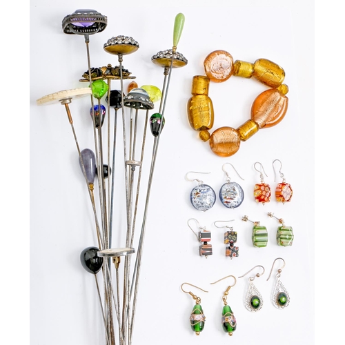 217 - Miscellaneous costume jewellery, including Venetian glass beads and hatpins, etc