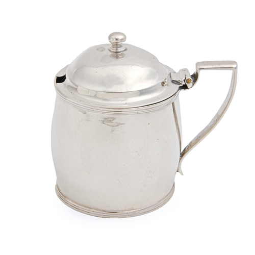 456 - A George III silver mustard pot, of plain barrel shape, with reeded rims and domed lid, blue glass l... 