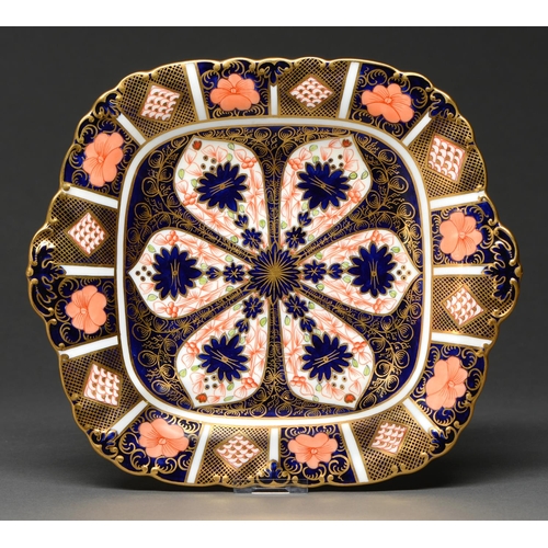 709A - A Royal Crown Derby Imari pattern bread plate, 1940, 27.5cm l, printed mark