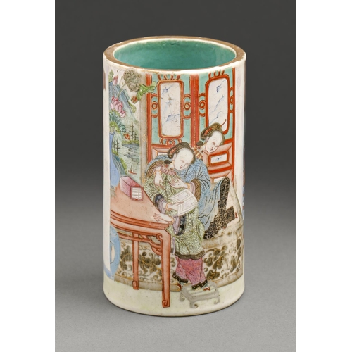 784 - A Chinese famille rose brush pot, Qing dynasty,  19th c,  enamelled with two ladies at a table, the ... 