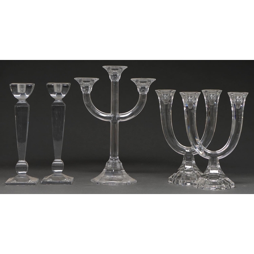 806 - One and a pair of German glass candelabra and a pair of candlesticks, late 20th c, candelabrum 30cm ... 