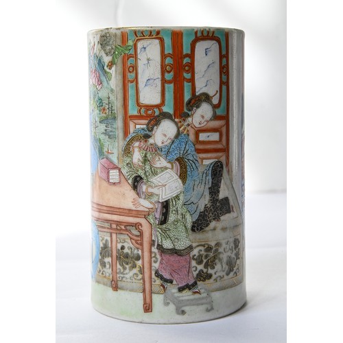 784 - A Chinese famille rose brush pot, Qing dynasty,  19th c,  enamelled with two ladies at a table, the ... 