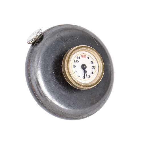 143 - A gunmetal buttonhole watch, c1910, 30mm diam