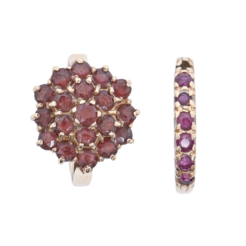 156 - A garnet tiered cluster ring, c1970, in 9ct gold, marks rubbed, size O and another garnet ring, in 9... 