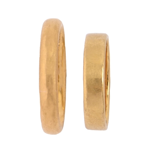 24 - A 22ct gold wedding ring, Birmingham 1927 and a gold wedding band, apparently unmarked, 4.9 and 2.5g... 