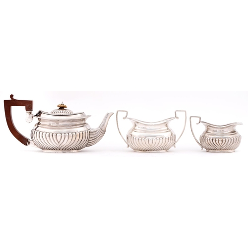 385 - A Victorian silver bachelor's tea service, with gadrooned rims, ivory button knop, teapot 12.5cm h, ... 