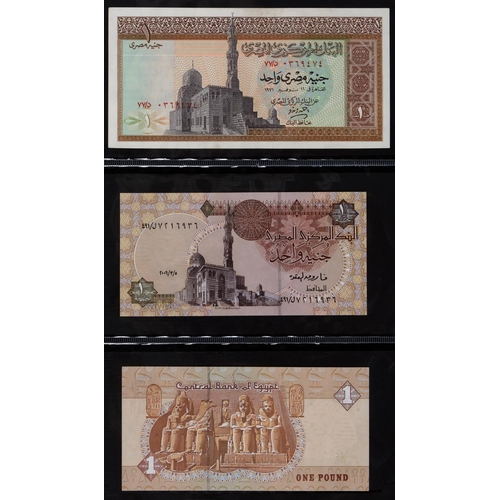 493 - Egypt, Pound Notes, National Bank, 1942 Fine, 1943 EF+, 1944 F-VF, 1945 Fine, 1951 g-vg; Central Ban... 