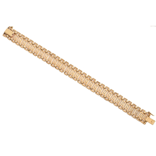 80 - A gold bracelet, 19cm l, marked K14, 14.3g