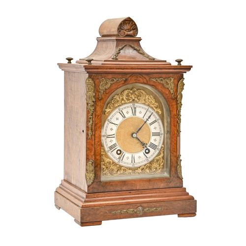 837 - A German walnut clock, c1910, with Linzkirch ting-tang movement, pendulum, 38cm h
