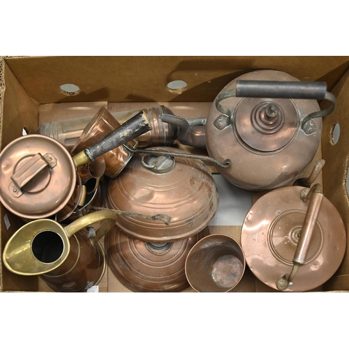 1445 - Miscellaneous copper ware, including kettles, etc