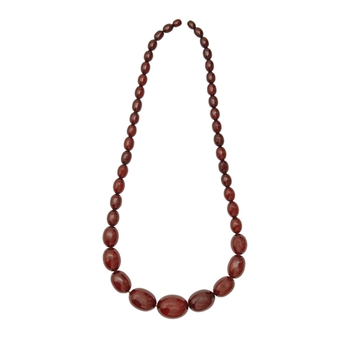 193 - A necklace of faturan beads, 60g