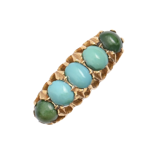 28 - A turquoise ring, in 18ct gold, Birmingham 1913, 3.3g, size J