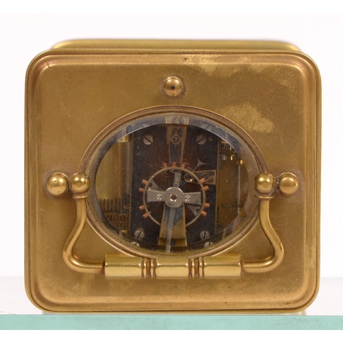 686 - A French brass carriage clock, late 19th c, with gong striking movement, the silvered platform escap... 