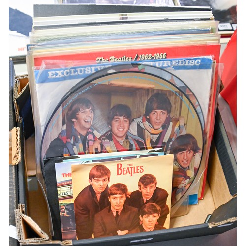 1412 - Vintage Vinyl Records. Beatles LPs, including Help!, At the Hollywood Bowl, Please Please Me, etc... 