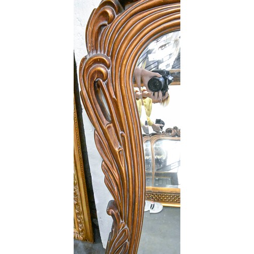 1358 - Five reproduction giltwood, cream painted and other mirrors, recent manufacture, 119 x 88cm and vari... 