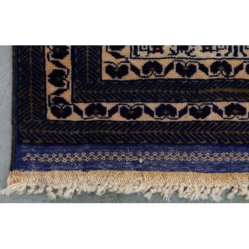 964 - A Persian tribal Baluch rug, 131cm x 82cm